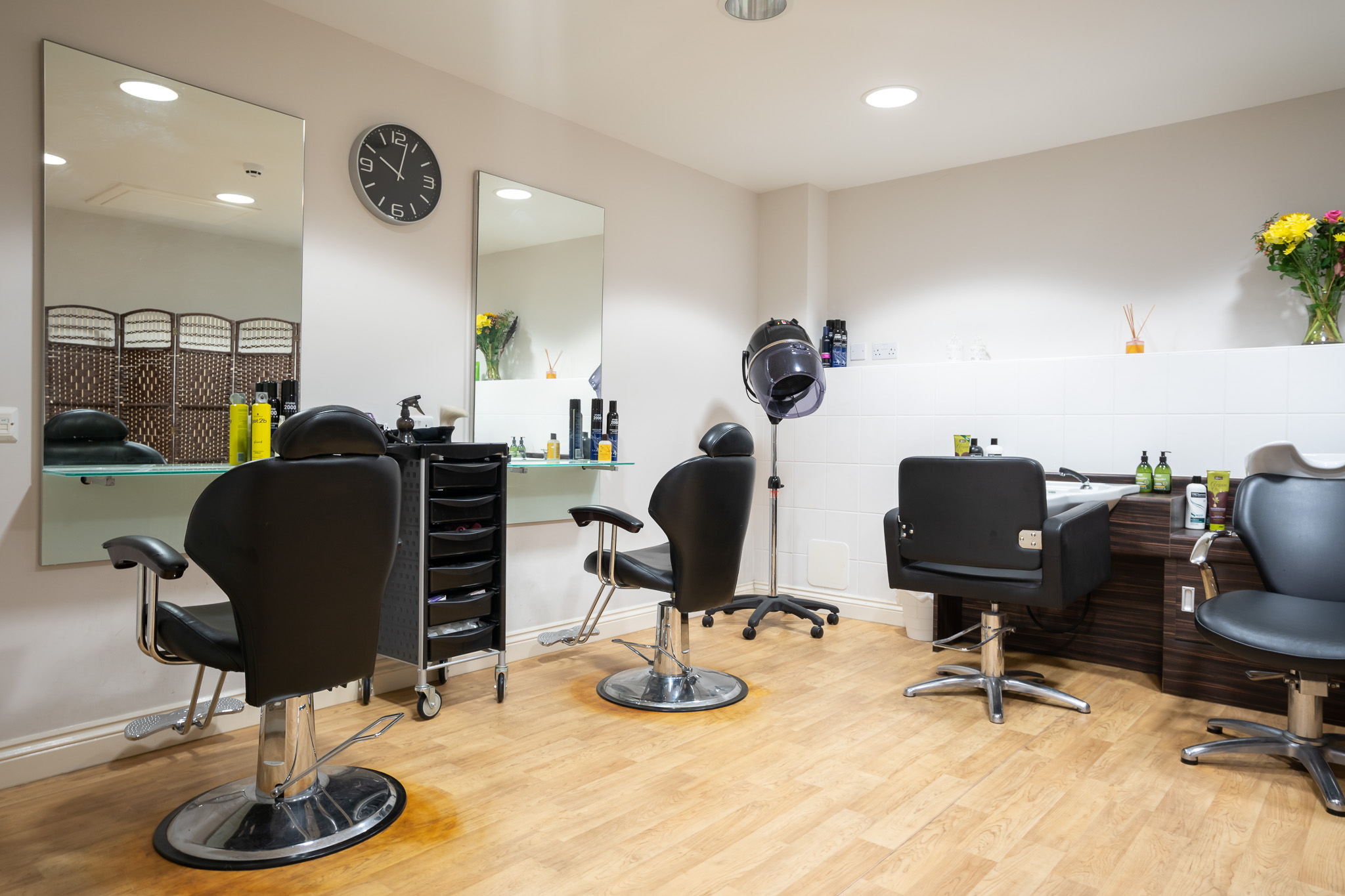 Hair salon at Hampton House, Solihull B91 2QT